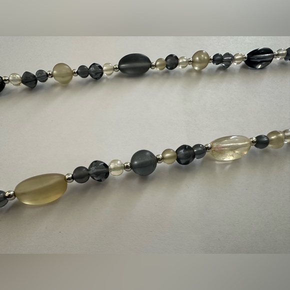 Long Beaded Necklace - Picture 3 of 4